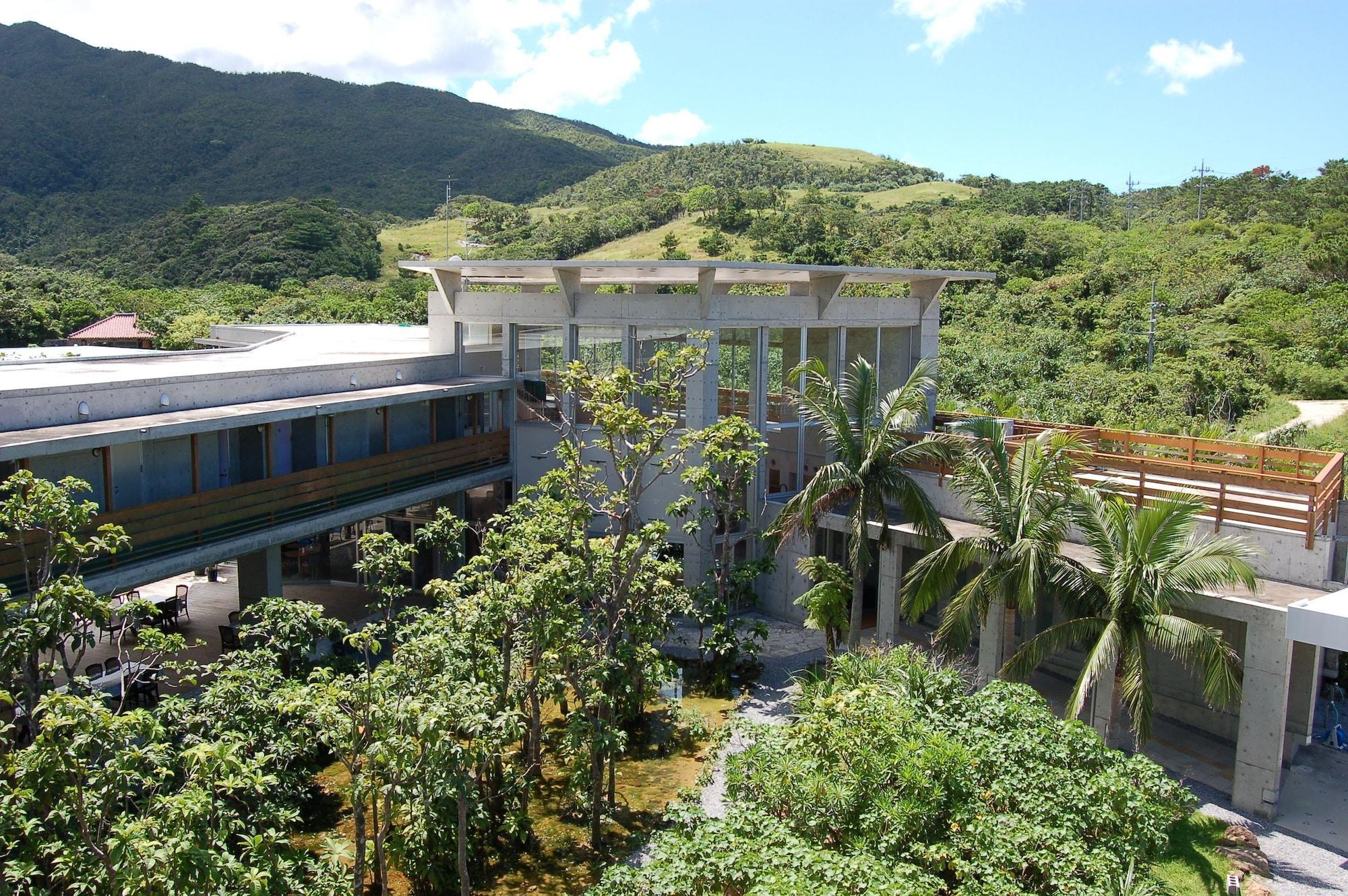 Iriomotejima-Jungle Hotel Painumaya Takana Exterior foto